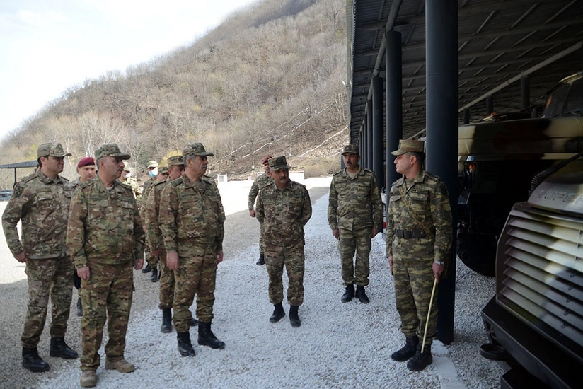 Проверена служебно-боевая деятельность военных объектов в Кяльбаджаре и Лачине