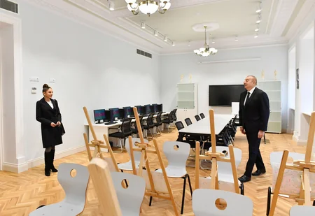 Prezident və birinci xanım Bakıda Uşaq-Gənclər İnkişaf Mərkəzində yaradılan şəraitlə tanış olublar