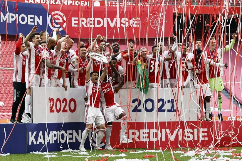 Аякс стал 35-кратным чемпионом Нидерландов