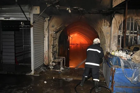 Kərkükdə Osmanlı dövrünə aid tarixi bazarda yanğın olub