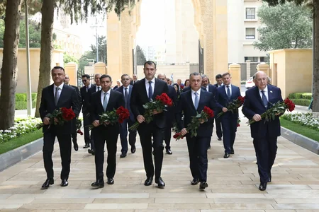 Səhiyyə naziri: Bu gün ölkədə tibb işçilərinə yüksək dəyər verilir