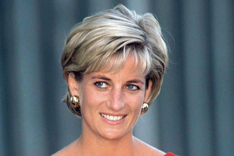 Неизвестные письма принцессы Дианы выставили на аукцион