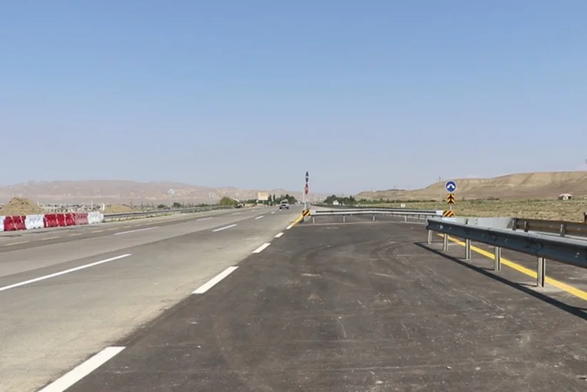 Azərbaycan Gürcüstanla sərhəddə yeni yol hissələri salıb