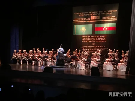 Bakıda Qazaxıstan Akademik Folklor-Etnoqrafik Orkestrinin konserti keçirilib