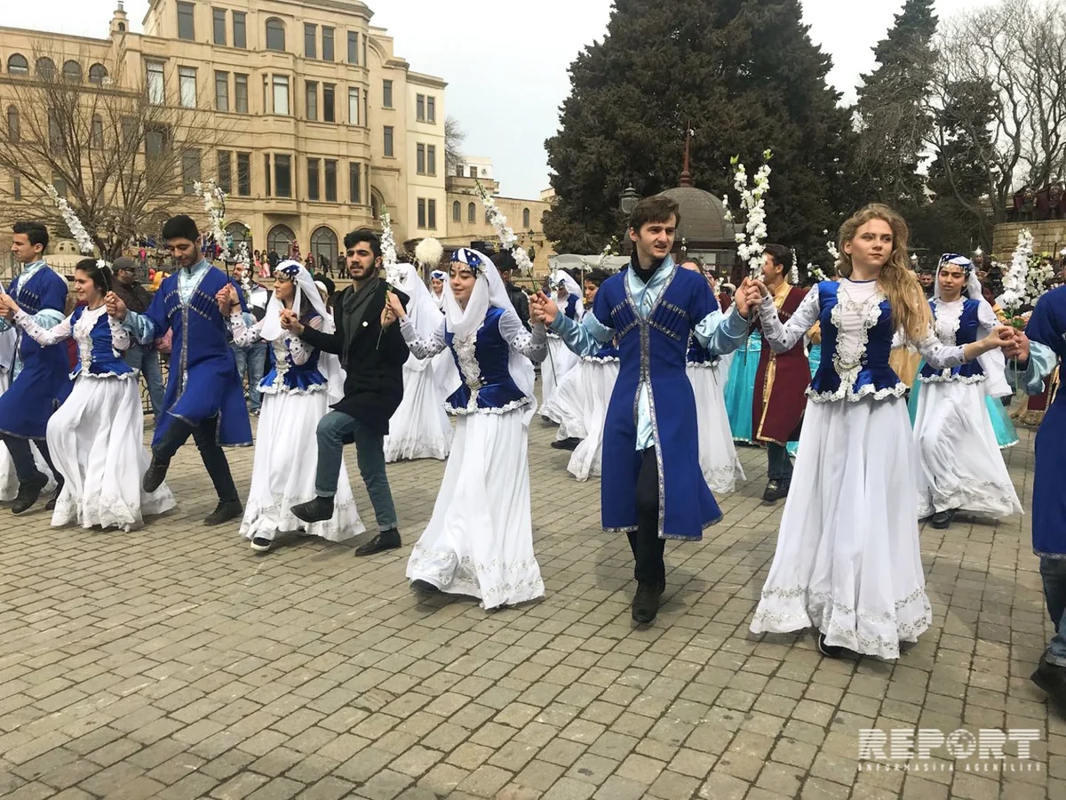 Bakıda Novruz şənliyinin baş məşqi keçirilir