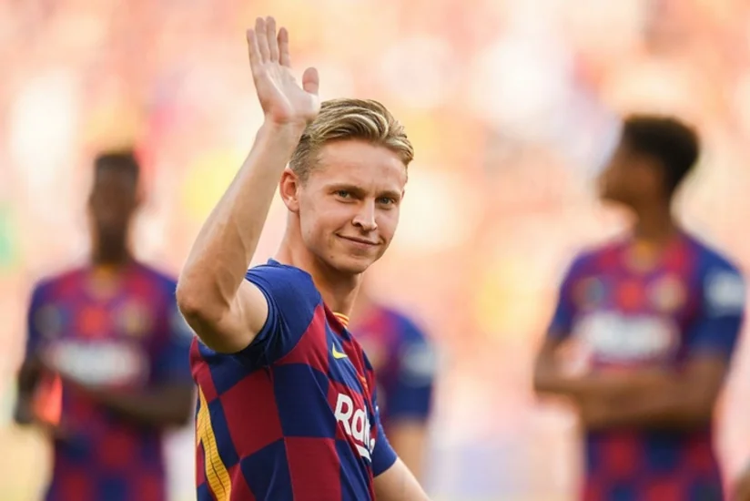 Barselona niderlandlı futbolçuya ultimatum verib