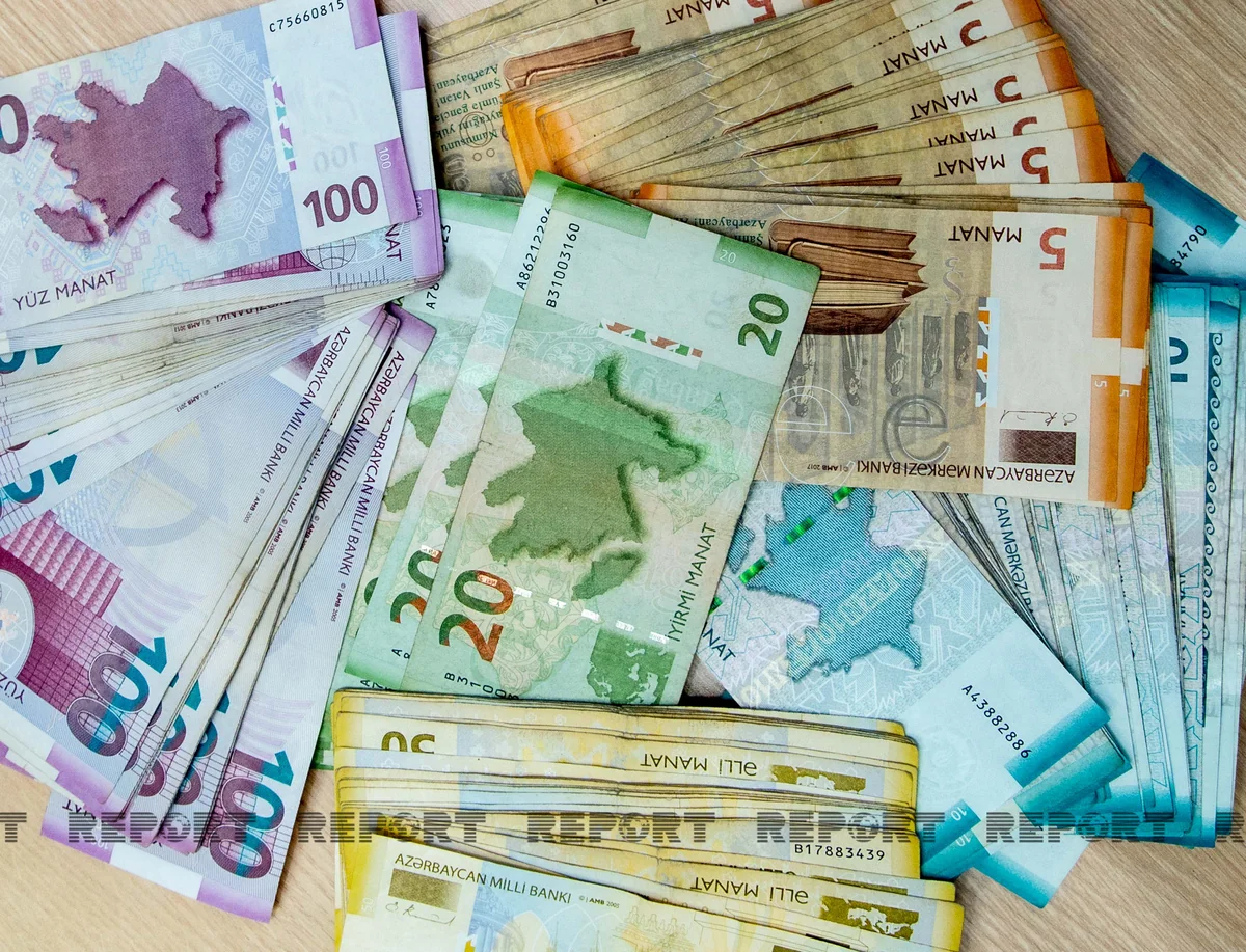 Circulation velocity of Azerbaijani manat slightly down