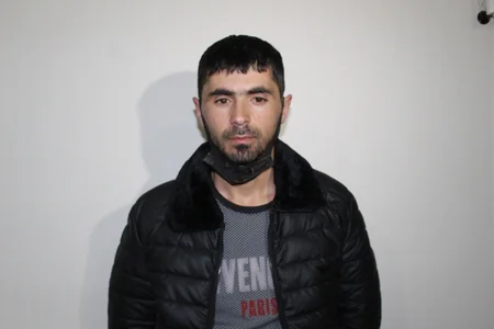 Balakəndə ofisdəki seyfi yarmaq istəyən şəxs saxlanılıb