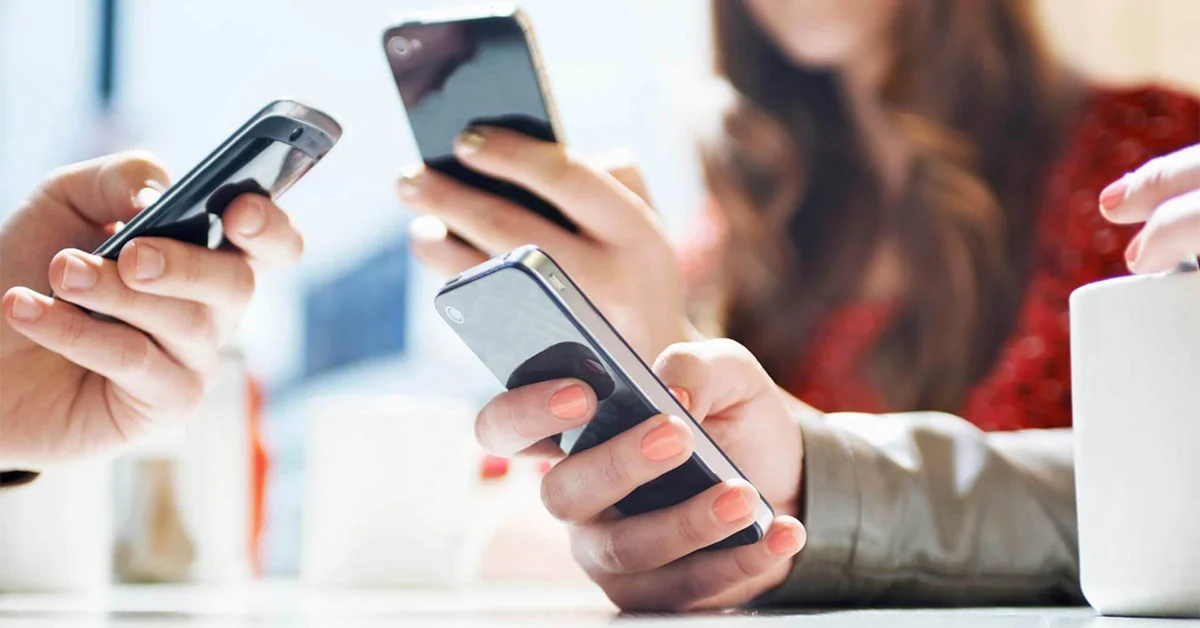 Increased the facts of adding subscribers to additional mobile services without alert
