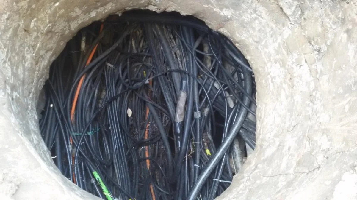 ​Bakının telefon kabel sistemi təkmilləşdirilir