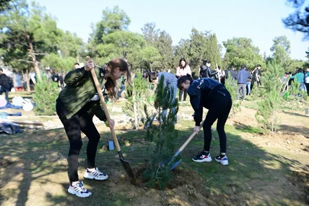 President Ilham Aliyev and first lady Mehriban Aliyeva attended tree-planting campaign in Khatai district, Baku