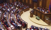 Парламент Армении большинством голосов осудил попыту насильственной смены власти