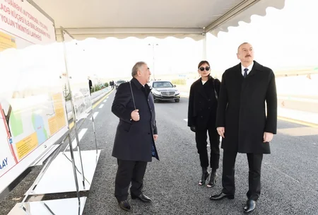 Prezident İlham Əliyev və birinci xanım Mehriban Əliyeva MİDA-nın Yasamal yaşayış kompleksinin açılışında iştirak ediblər - YENİLƏNİB