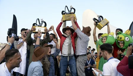 Heydər Əliyev Mərkəzinin qarşısında Red Bull Soapbox” yarışı keçirilib