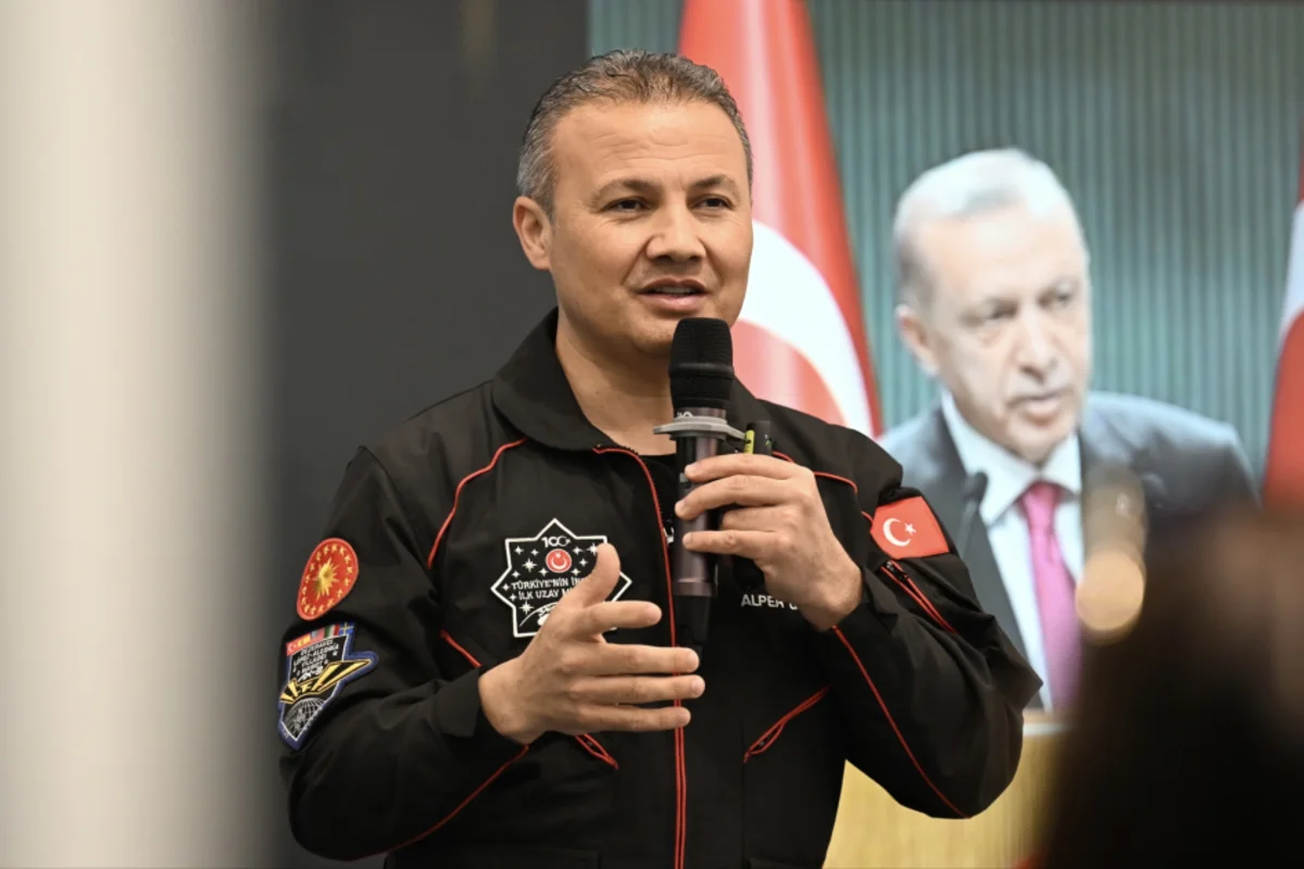 Alper Gezeravcı: “Türk Dövlətləri 2035-ci ildə 1,8 trilyon dollara çatacaq kosmik ekosistemindən pay almalıdır”