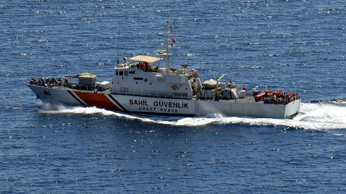 14 migrants die as boat sinks off Turkey
