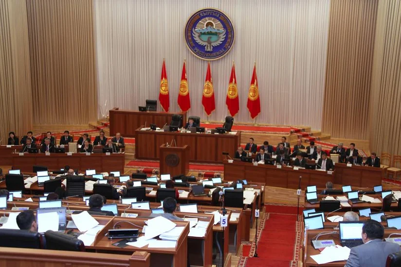 Комитет парламента Кыргызстана одобрил законопроект о референдуме