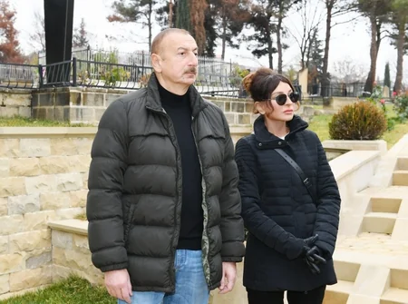 President Ilham Aliyev and first lady Mehriban Aliyeva viewed landscaping work carried out around Shahkhandan tomb in Shamakhi