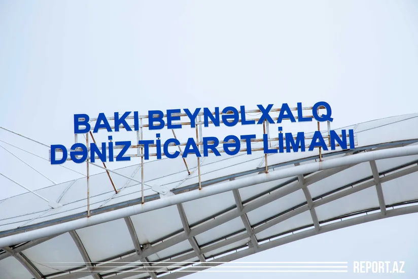 Растет объем транзитных грузов через Бакинский порт - ВИДЕОРЕПОРТАЖ