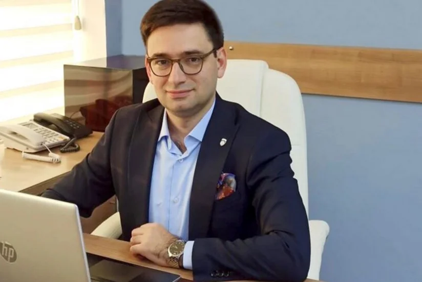 Azerreylin prezidenti istefa verib