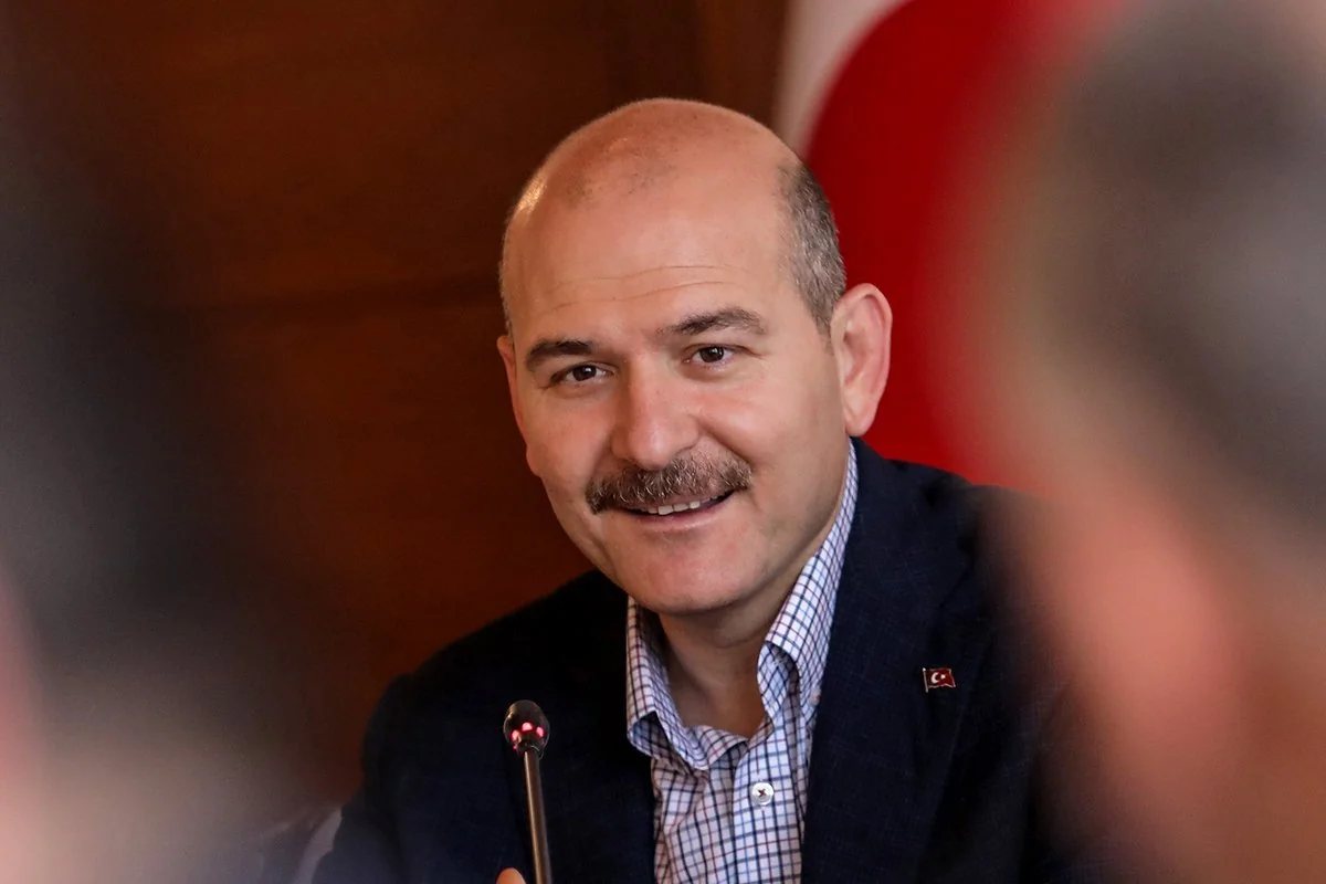 Türkiyənin daxili işlər naziri istefa verdi