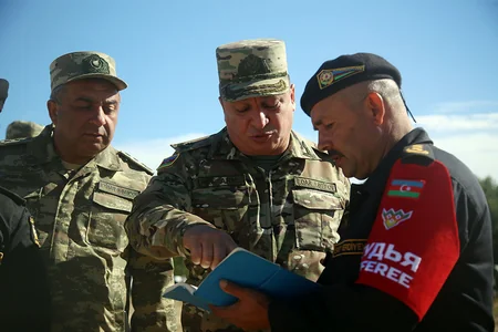 MN: Tankçılarımız “Tank biatlonu” müsabiqəsinə hazırlıqlarını davam etdirir