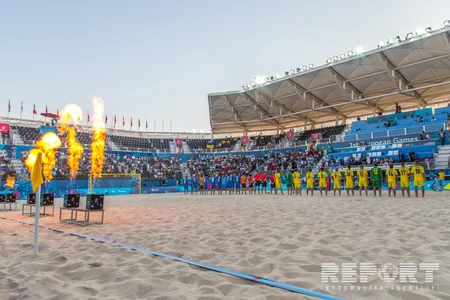 Çimərlik futbolu üzrə Azərbaycan millisi Bakı-2015ə məğlubiyyətlə başlayıb - FOTOREPORTAJ