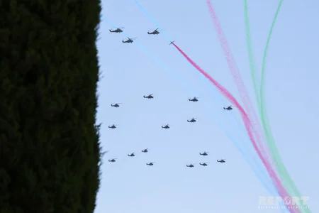 Bakı səmasında hərbi təyyarələr - FOTOREPORTAJ