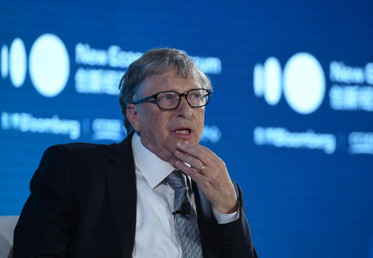 Qeyts ABŞ-ın COVID-19 test sistemini tənqid etdi