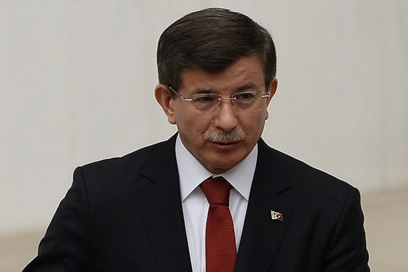 Əhməd Davudoğlu: Biz Türkiyə sərhədlərində İŞİDi görmək istəmirik