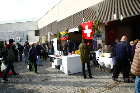 Azərbaycan Tbilisidə xeyriyyə yarmarkasında iştirak edir