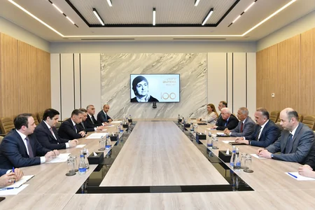 Akademik Zərifə Əliyevanın 100 illiyinə həsr olunan poçt markasının möhürlənmə mərasimi keçirilib