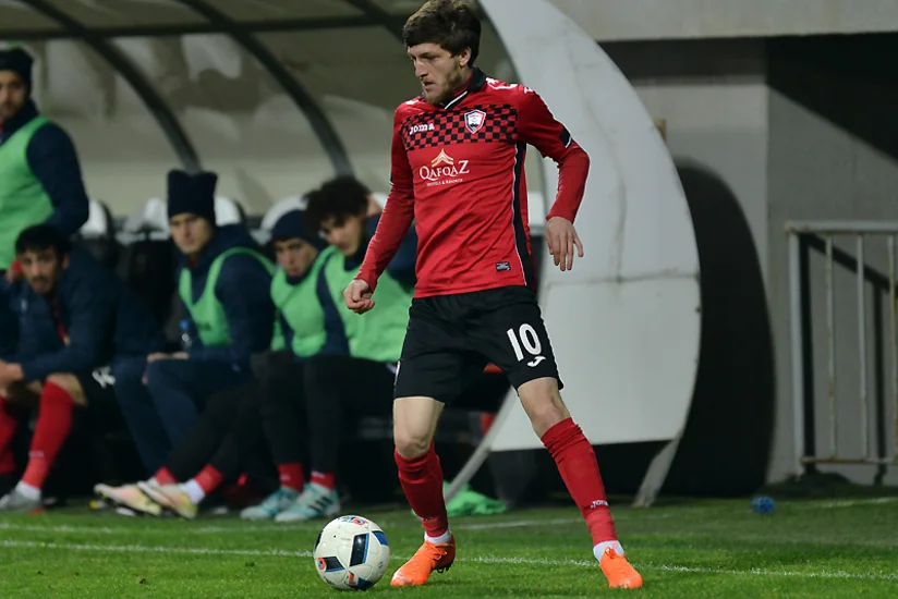 Azərbaycan millisinin futbolçusu: Yunanıstan və Kipr klublarından təklif almışam