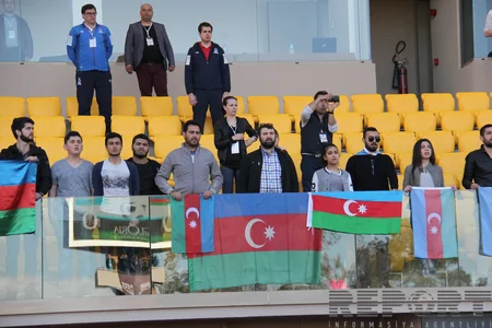 Millimiz Qazaxıstana uduzdu - FOTO
