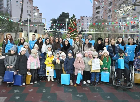 Bakıda növbəti yenilənmiş həyətlər istifadəyə verilib
