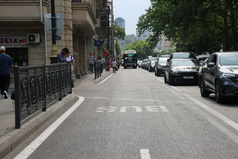 Bakıda yeni avtobus zolaqları şəbəkəsinin tətbiqinə başlanılıb