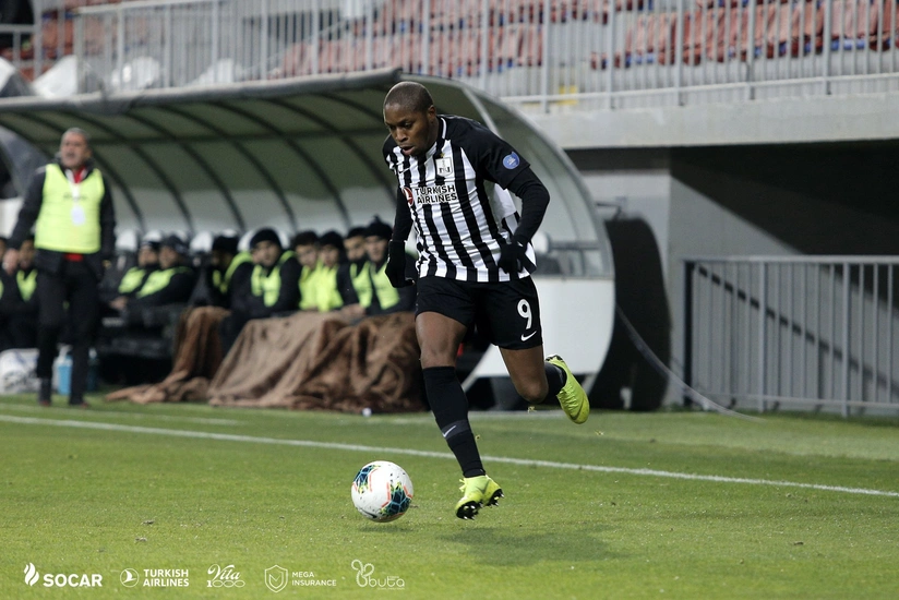 Neftçi Dabonun mükafatlarını Kiprə göndərir