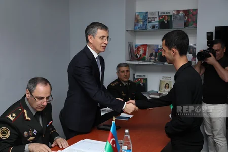 Əfv sərəncamı iki saylı cəzaçəkmə müəssisəsində icra olunub, üç nəfər azadlığa buraxılıb