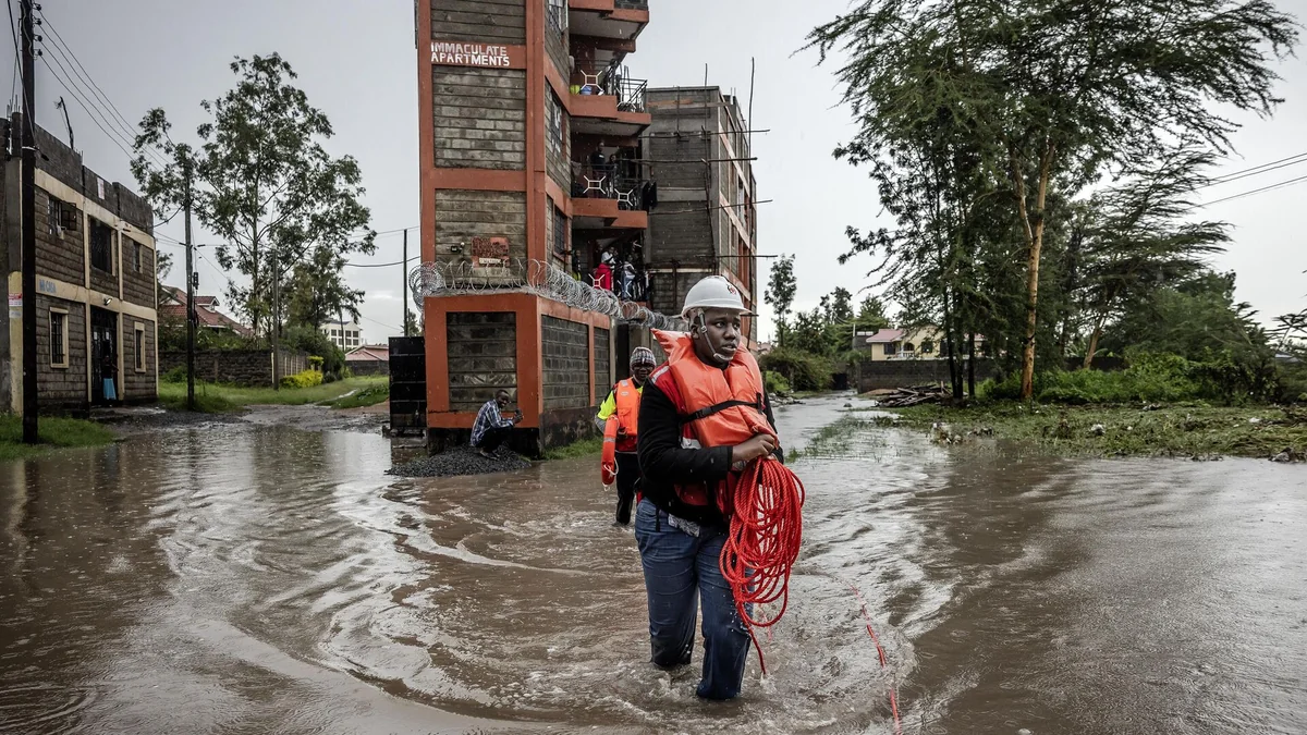 Death toll from floods in Kenya reaches 267