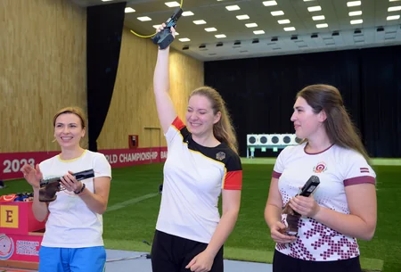 Bakıda keçirilən dünya çempionatında Almaniya atıcısı qızıl medal qazanıb