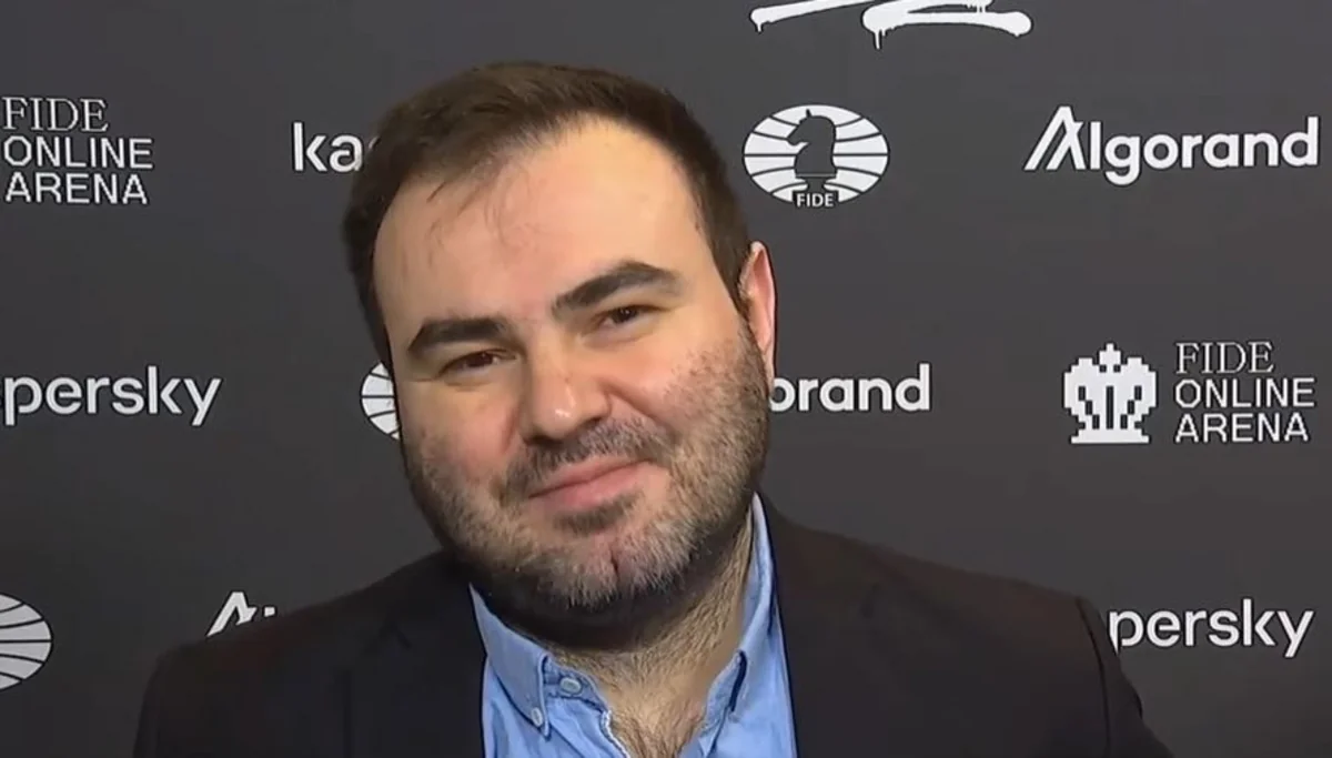 FIDE Qran-prisi: Şəhriyar Məmmədyarov yarımfinala heç-heçə ilə başlayıb