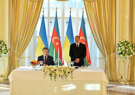 Ukrayna prezidentinin şərəfinə Bakıda rəsmi ziyafət verilib