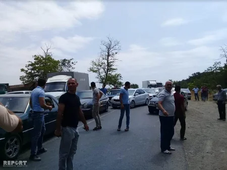 Cəlilabadda minik və yük maşınları toqquşub - FOTO