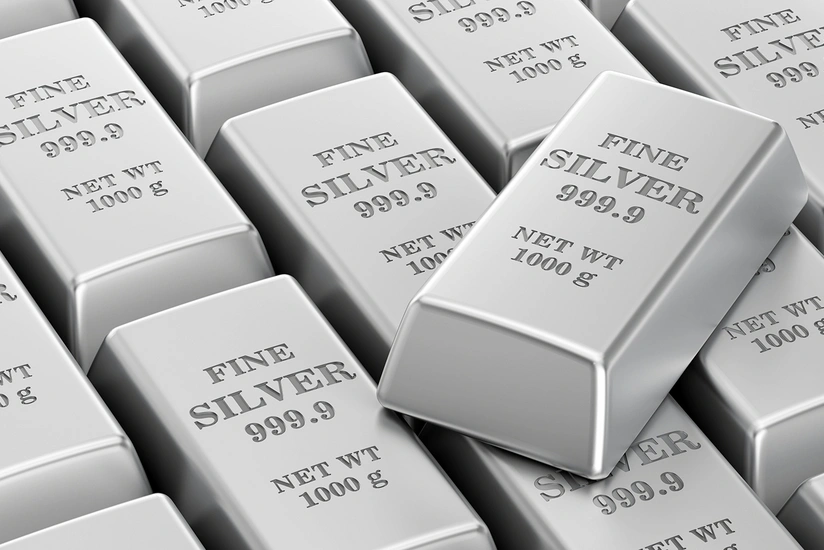 Gümüşün qiyməti tarixdə ilk dəfə 82 dolları ötərək rekord səviyyəyə çatıb