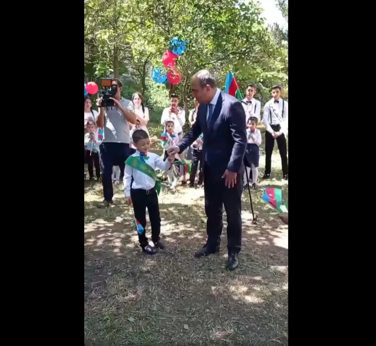 Təhsil naziri “Son zəng” çaldı - VİDEO