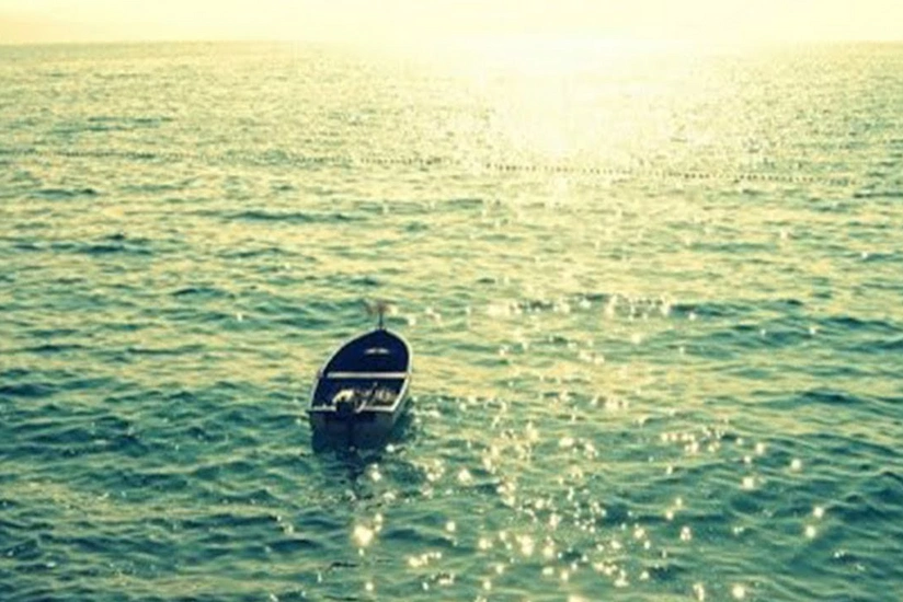 Люди провели месяц в открытом океане и выжили - ФОТО