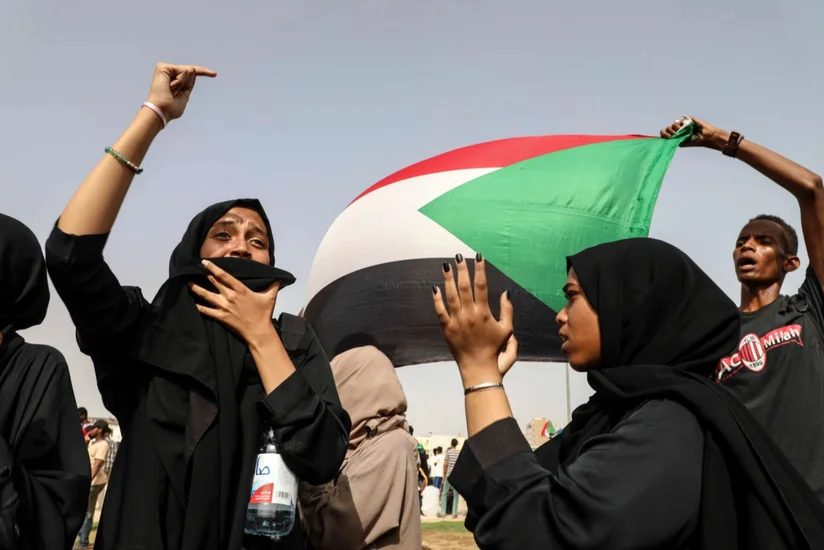 Число погибших в протестах против военного переворота в Судане возросло до 56