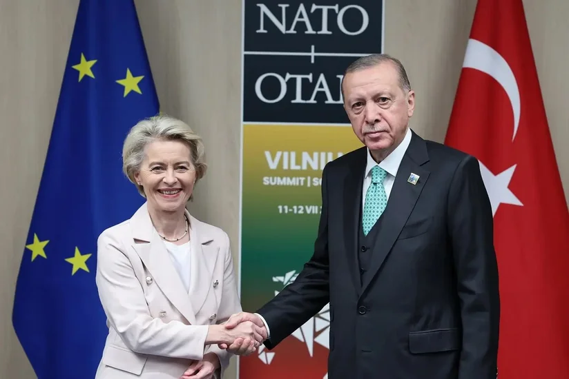 Ərdoğan Avropa Komissiyasının sədri ilə Suriyaya humanitar yardımın tədarükünü müzakirə edəcək