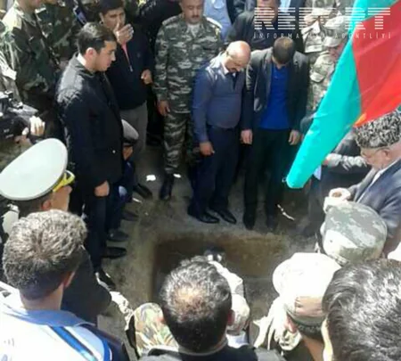 Azərbaycanın iki şəhidi torpağa tapşırılıb - ƏLAVƏ OLUNUB