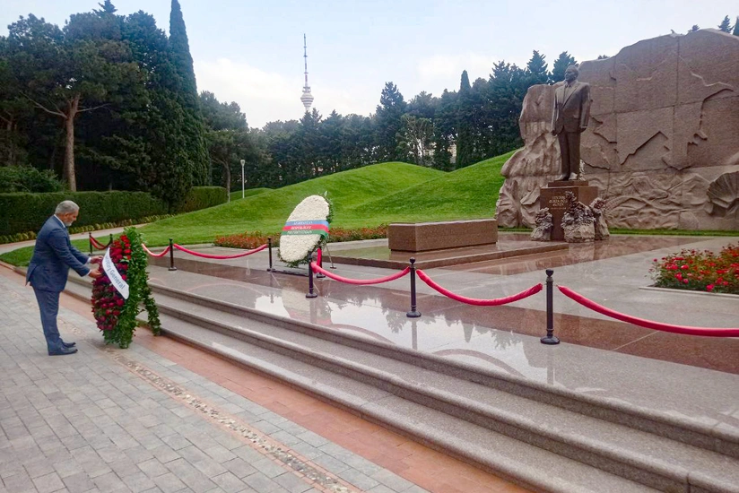 OPEC Secretary General arrives in Azerbaijan